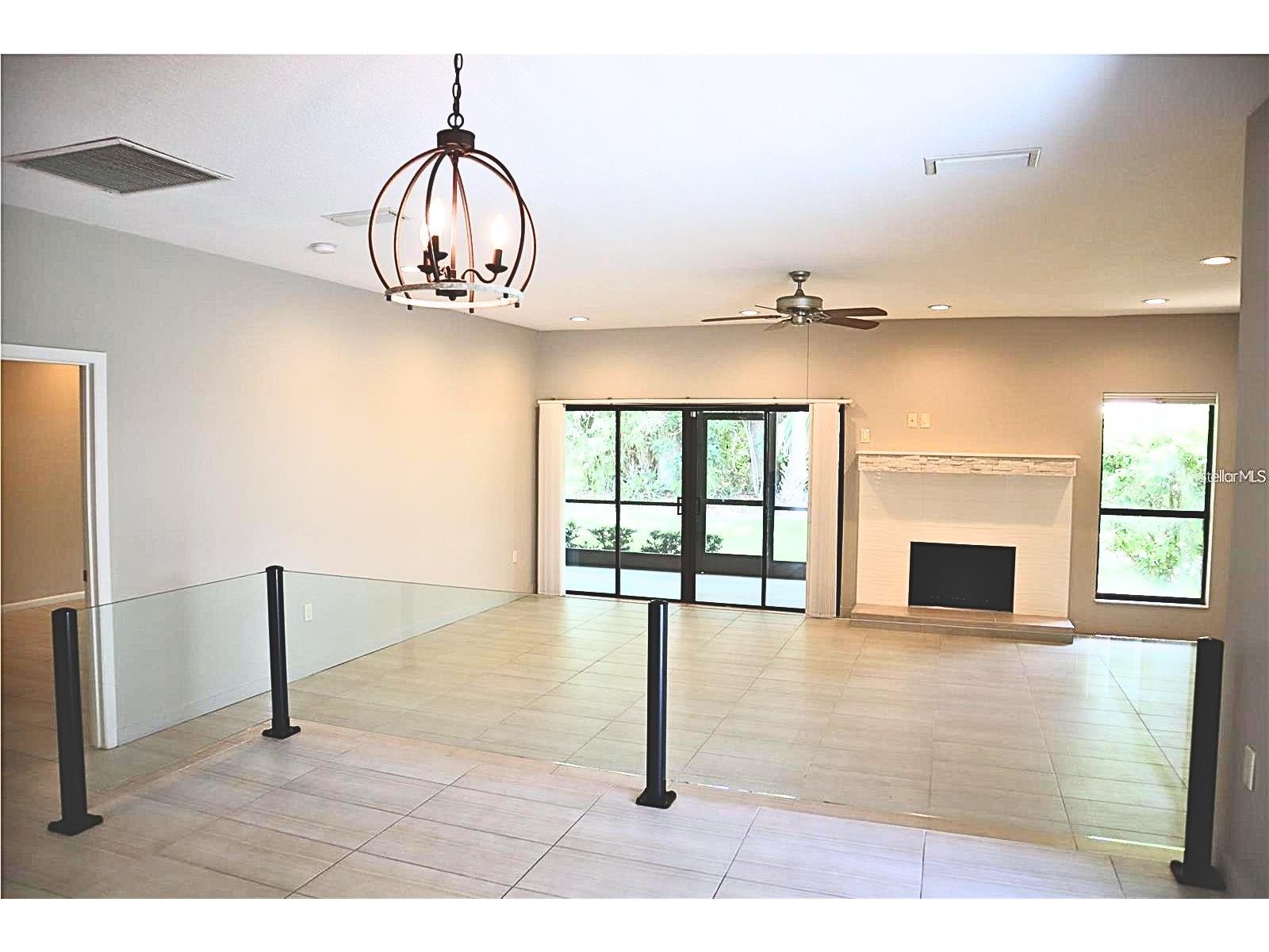 4820 Kestral Park Circle #18 Sarasota FL 34231 A4694438 image8