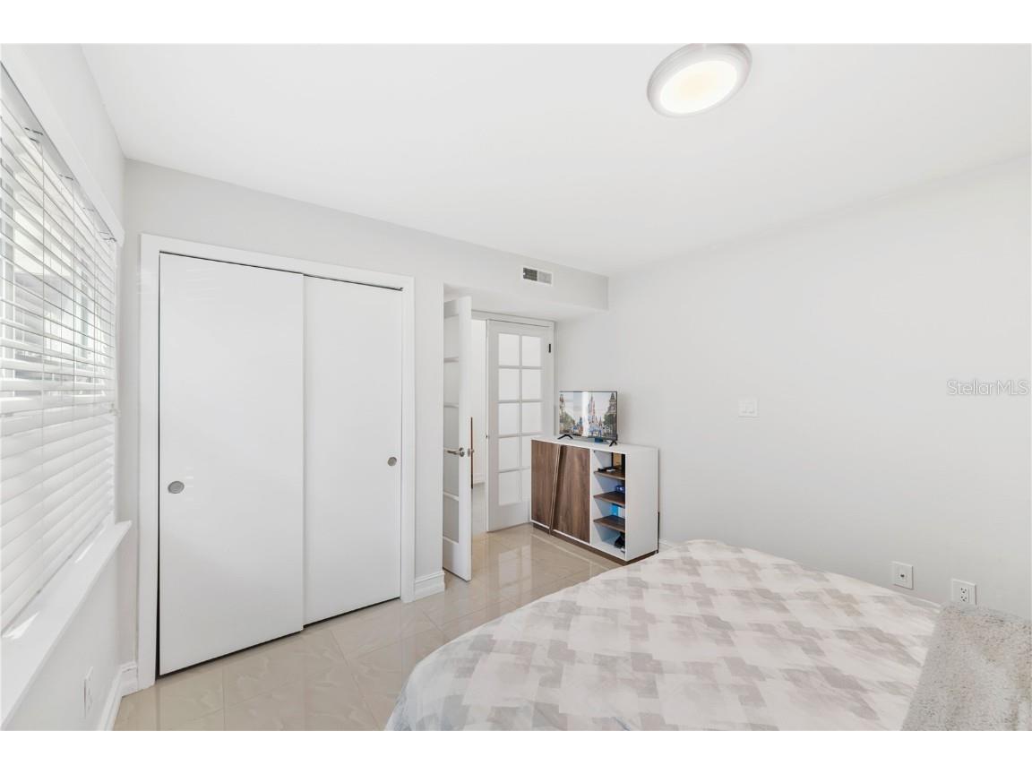 4820 Pebble Beach Drive #B Orlando FL 32811 O6340180 image5