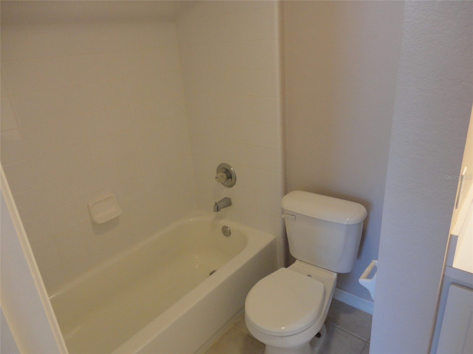 4820 SW 91st Terrace #Q-202 Gainesville FL 32608 GC541615 image8