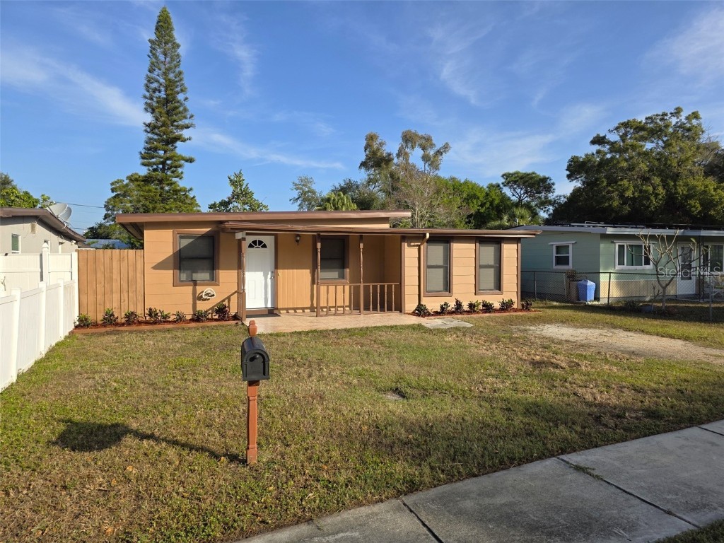4821 72nd Avenue N Pinellas Park FL 33781 TB8455765 image1