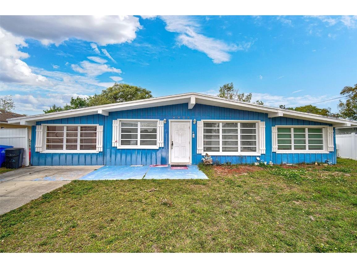 4821 Elfrida Avenue Sarasota FL 34235 A4594850 image1