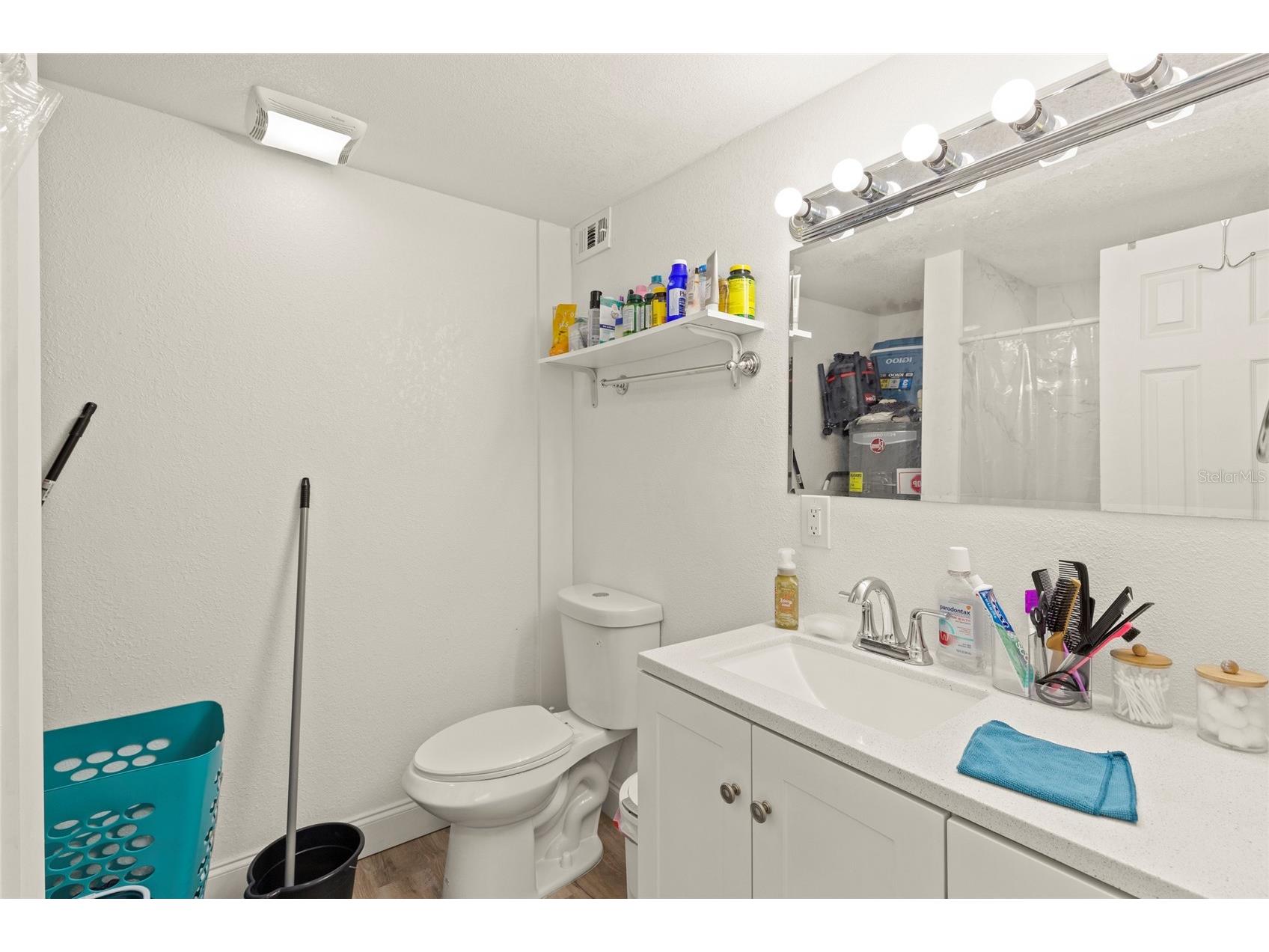4821 Elfrida Avenue Sarasota FL 34235 A4684754 image13