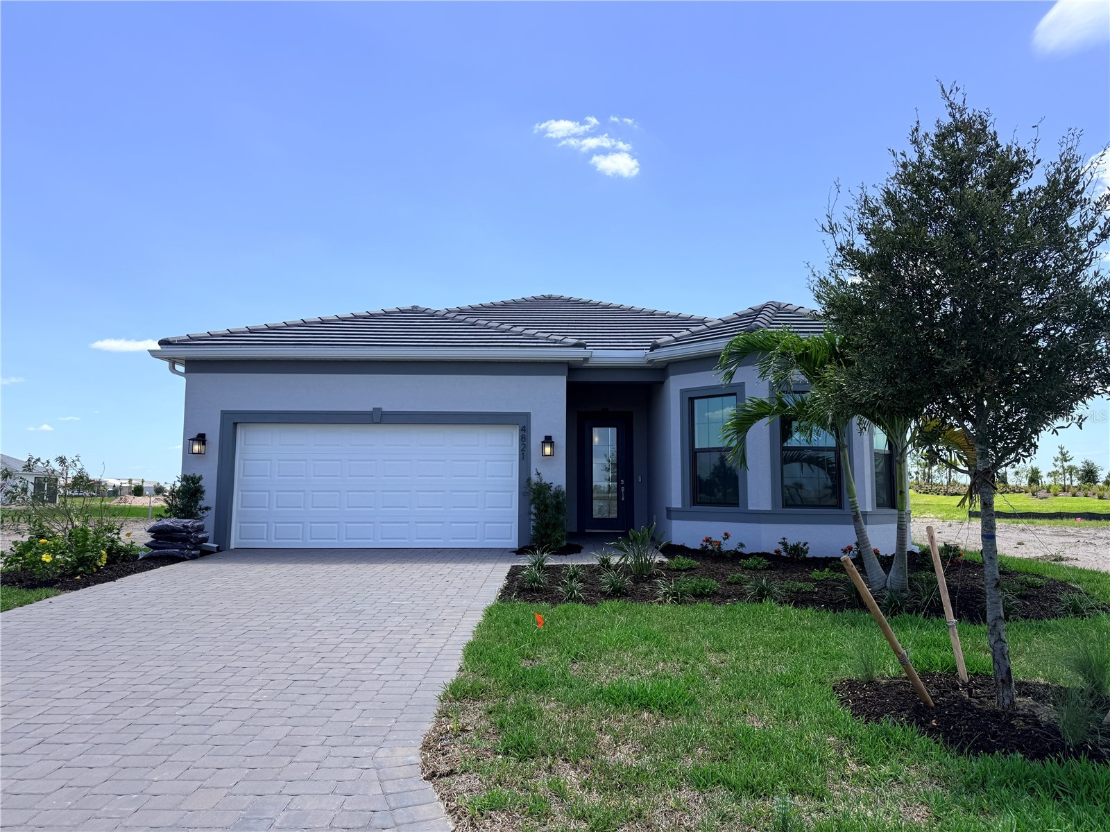 4821 Long Point Run Lakewood Ranch FL 34211 TB8511618 image1