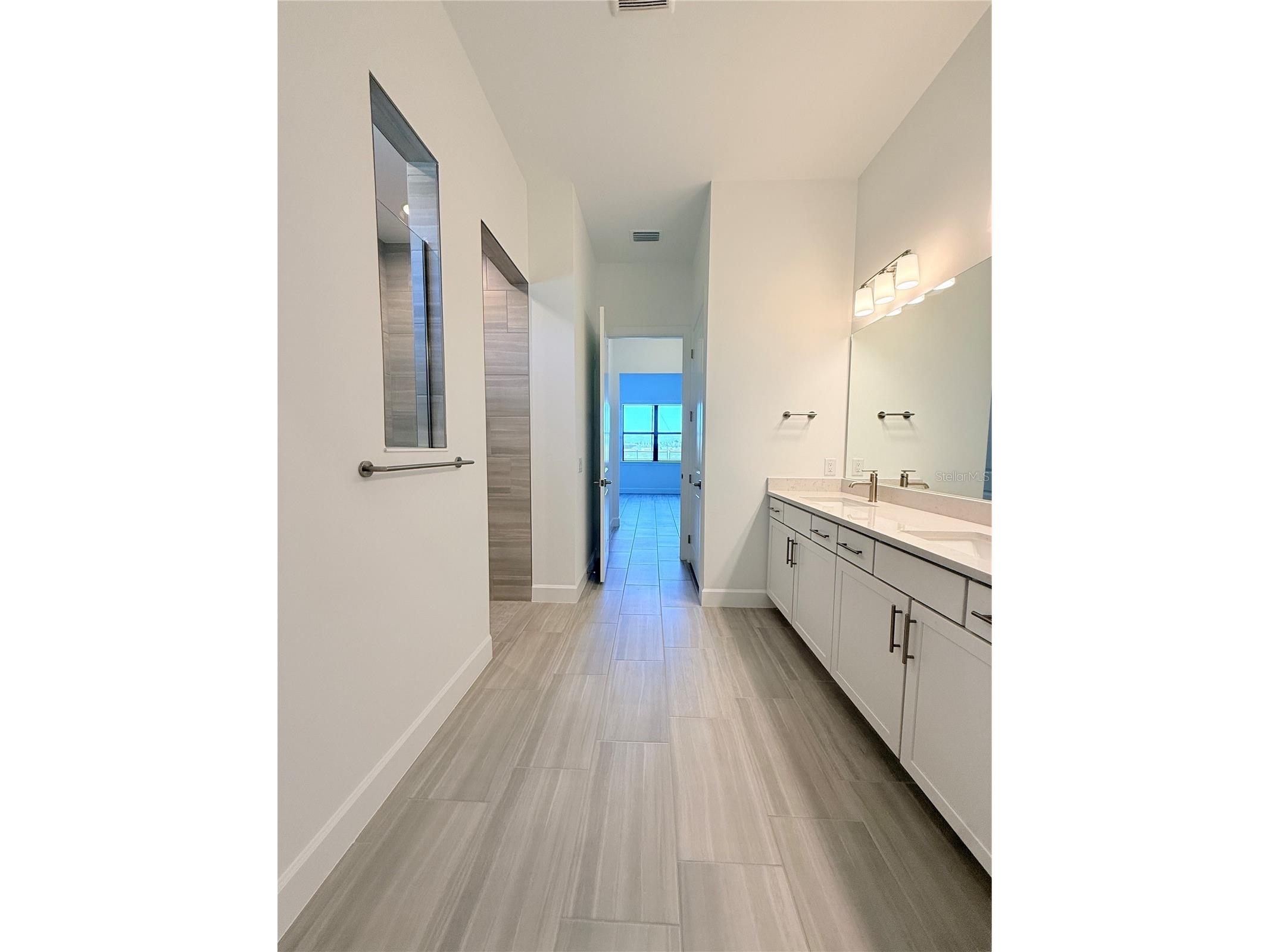4821 Long Point Run Lakewood Ranch FL 34211 TB8511618 image25
