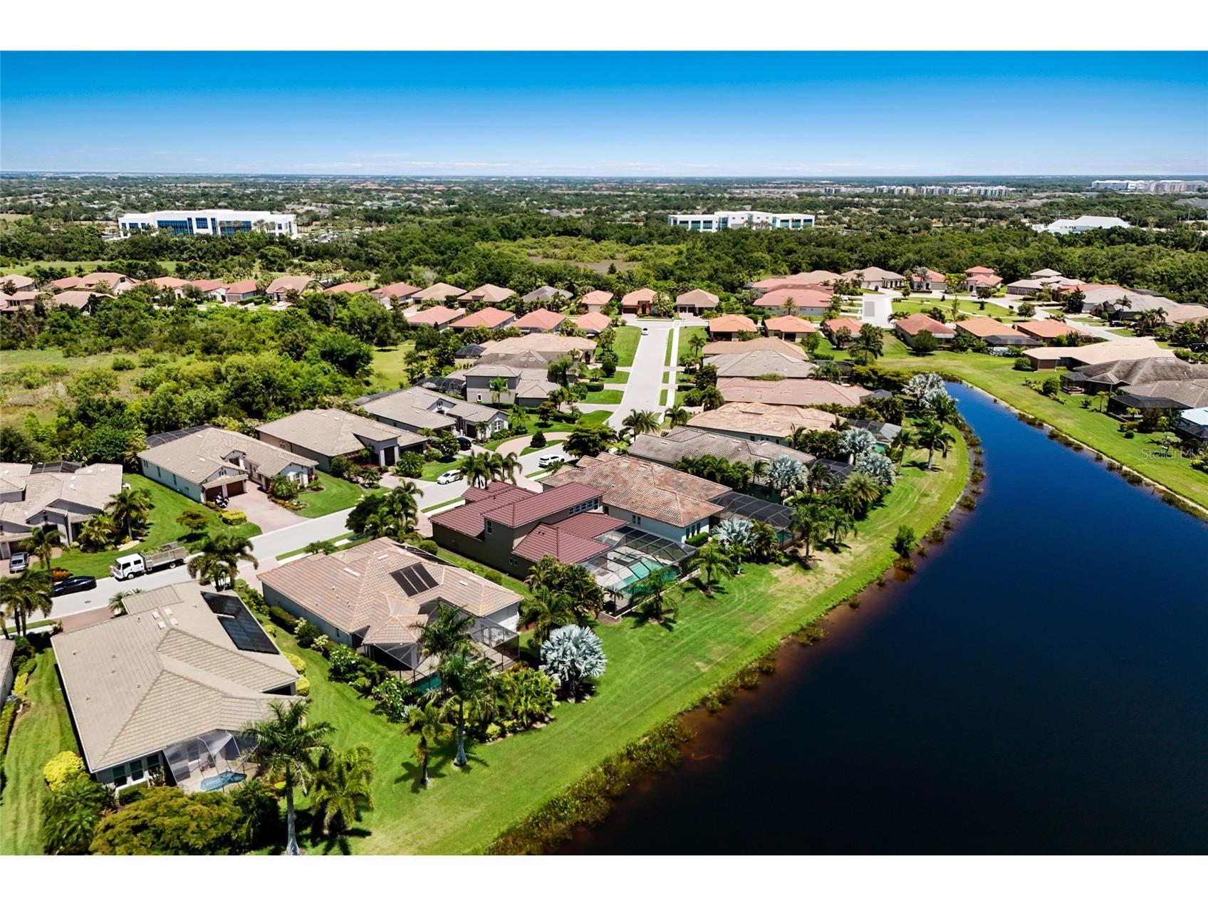 4821 Royal Dornoch Circle Bradenton FL 34211 A4693239 image43