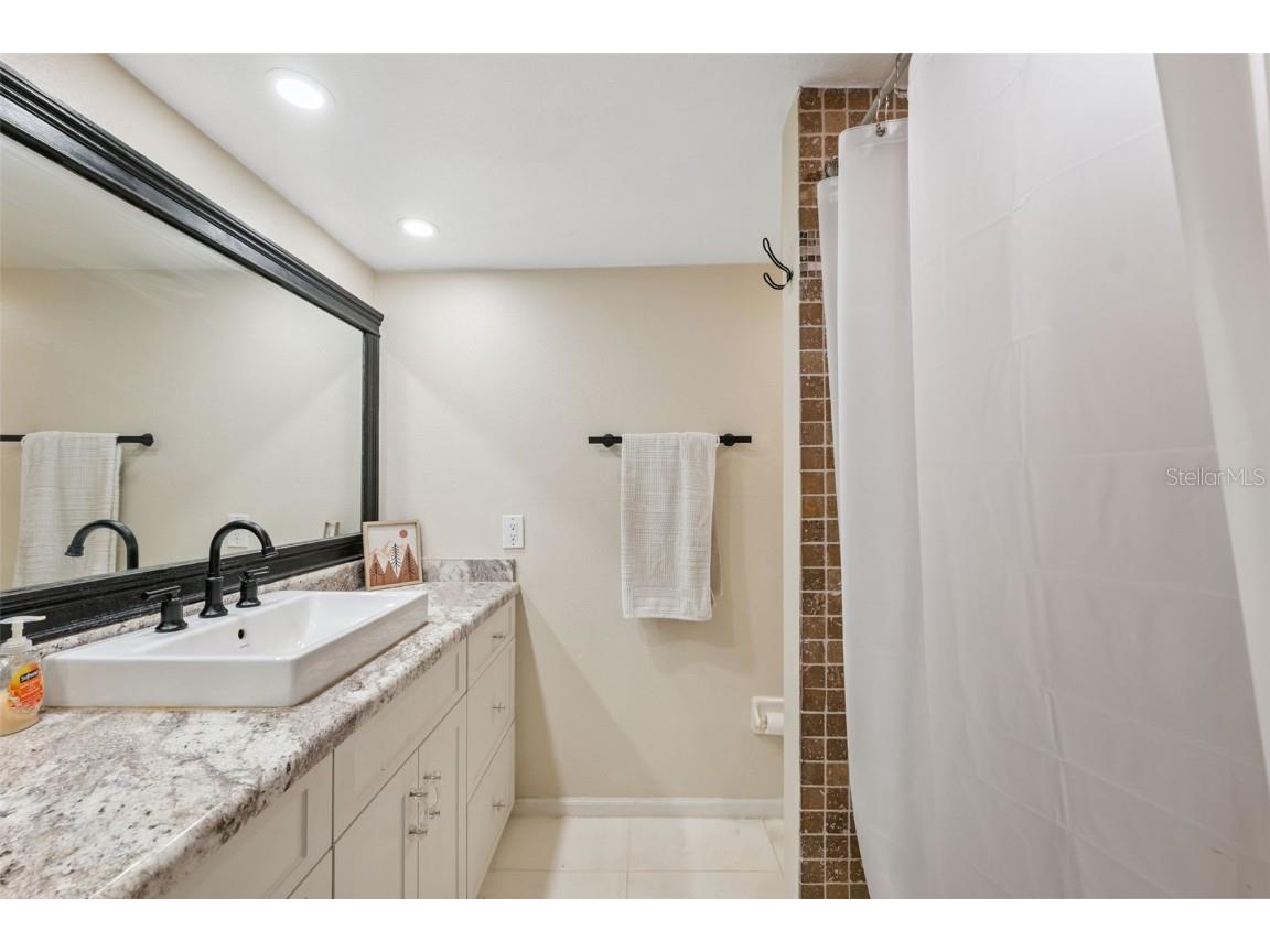 4821 W Mcelroy Avenue #D210 Tampa FL 33611 TB8414902 image26