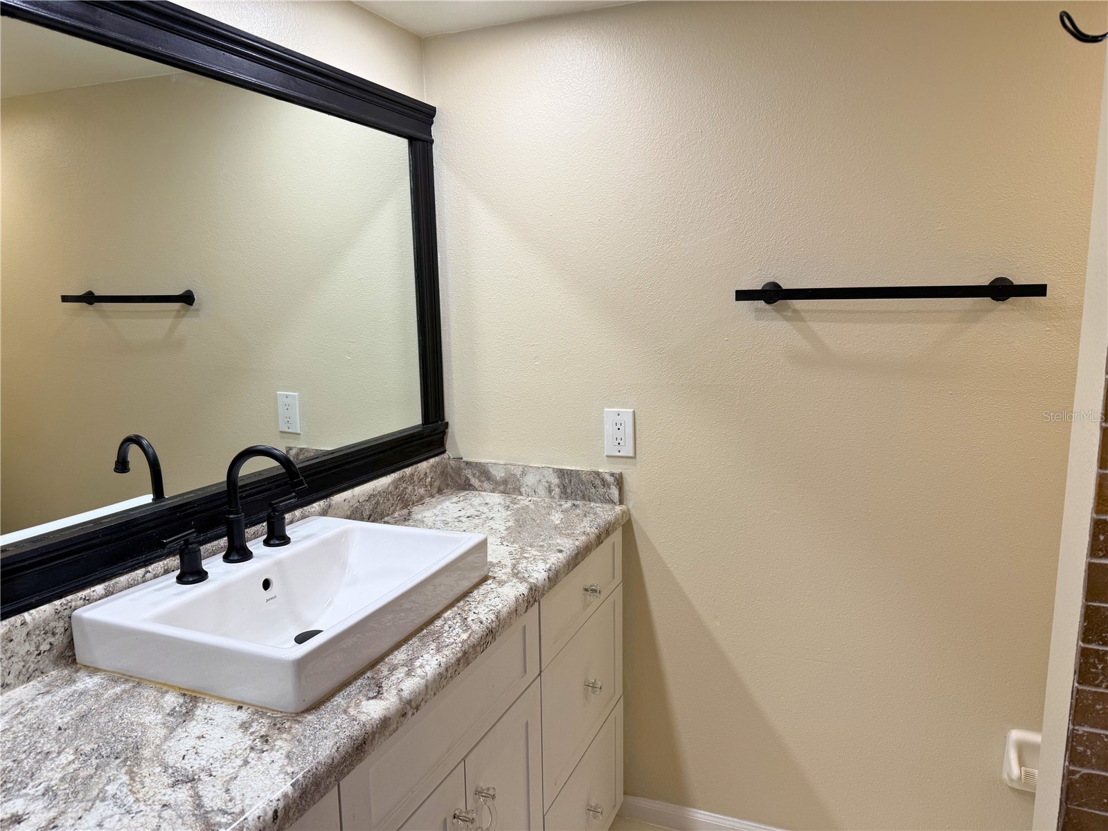 4821 W Mcelroy Avenue #D210 Tampa FL 33611 TB8508253 image3