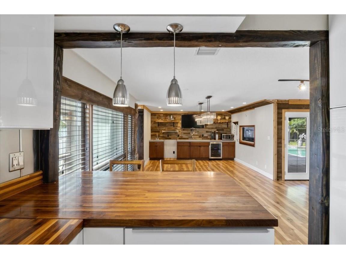 4822 3rd Avenue S Saint Petersburg FL 33711 U8252229 image19