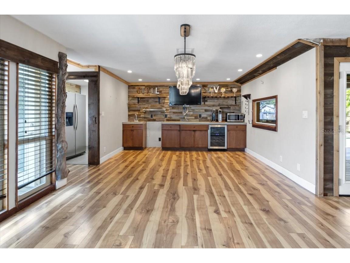 4822 3rd Avenue S Saint Petersburg FL 33711 U8252229 image22