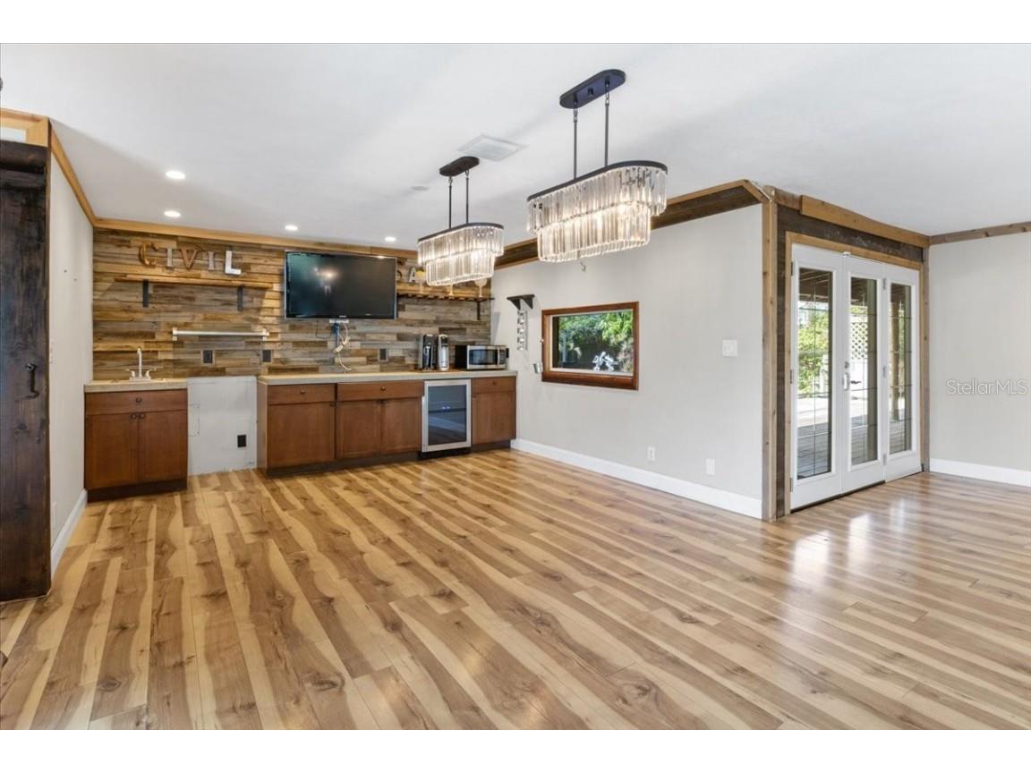 4822 3rd Avenue S Saint Petersburg FL 33711 U8252229 image24