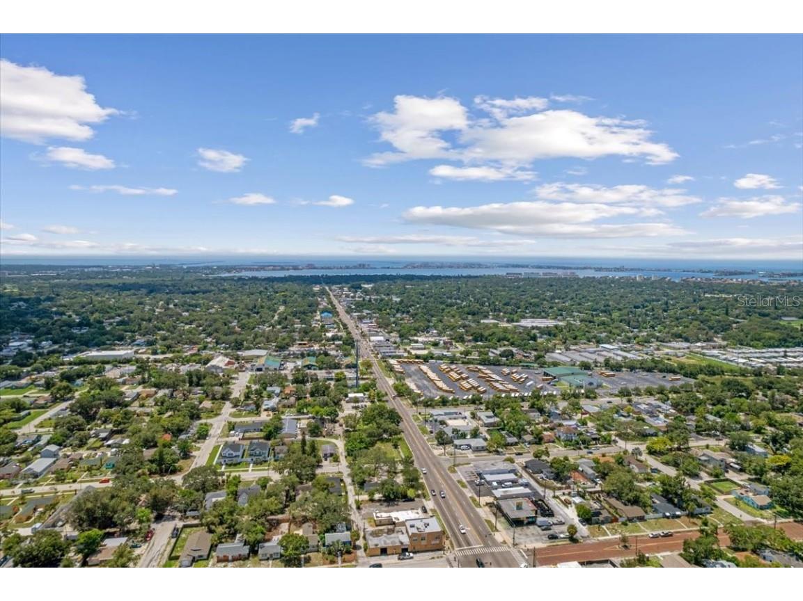 4822 3rd Avenue S Saint Petersburg FL 33711 U8252229 image27