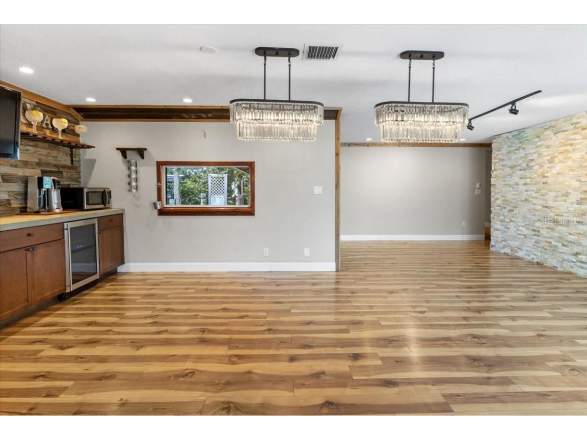 4822 3rd Avenue S Saint Petersburg FL 33711 U8252229 image29