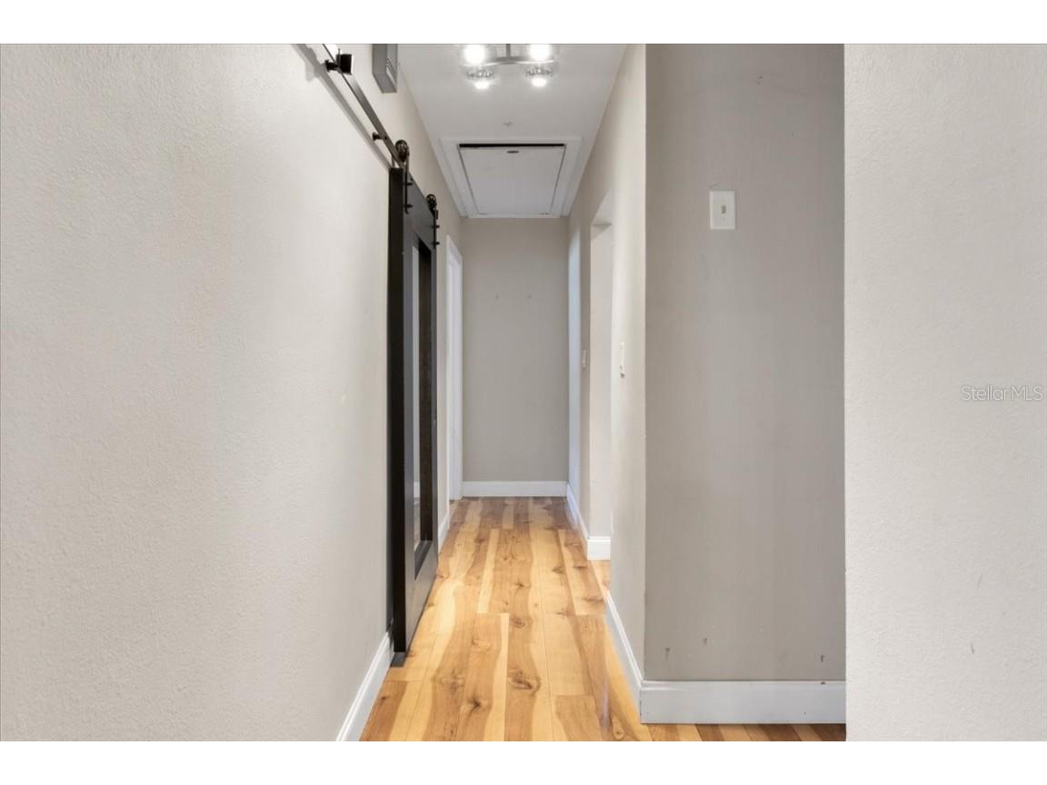 4822 3rd Avenue S Saint Petersburg FL 33711 U8252229 image37