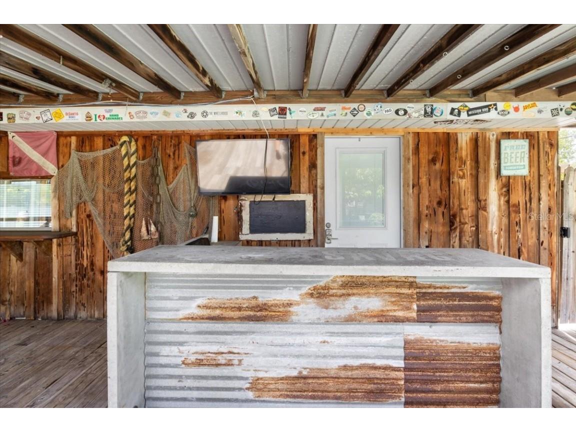 4822 3rd Avenue S Saint Petersburg FL 33711 U8252229 image56