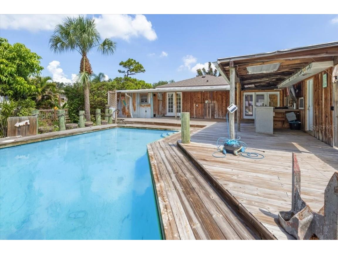 4822 3rd Avenue S Saint Petersburg FL 33711 U8252229 image58