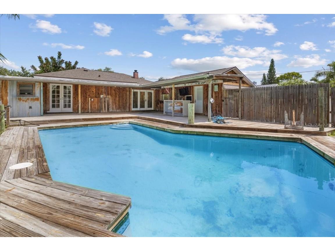 4822 3rd Avenue S Saint Petersburg FL 33711 U8252229 image63