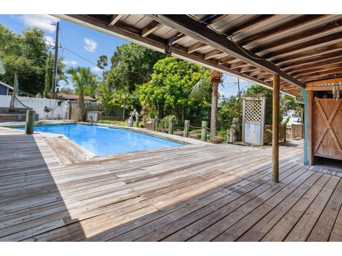 4822 3rd Avenue S Saint Petersburg FL 33711 U8252229 image66