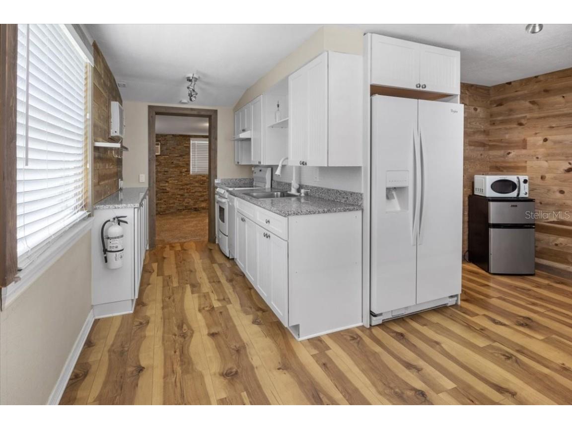 4822 3rd Avenue S Saint Petersburg FL 33711 U8252229 image73