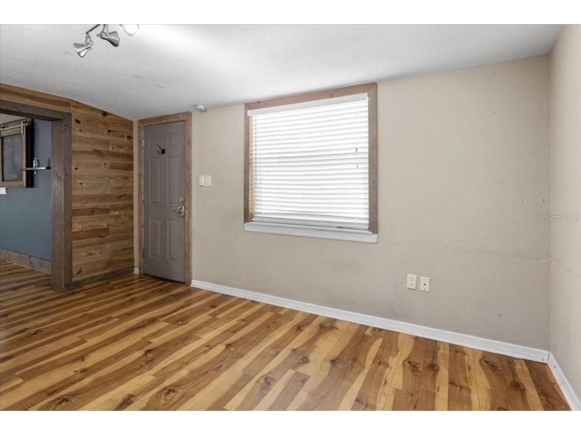 4822 3rd Avenue S Saint Petersburg FL 33711 U8252229 image74