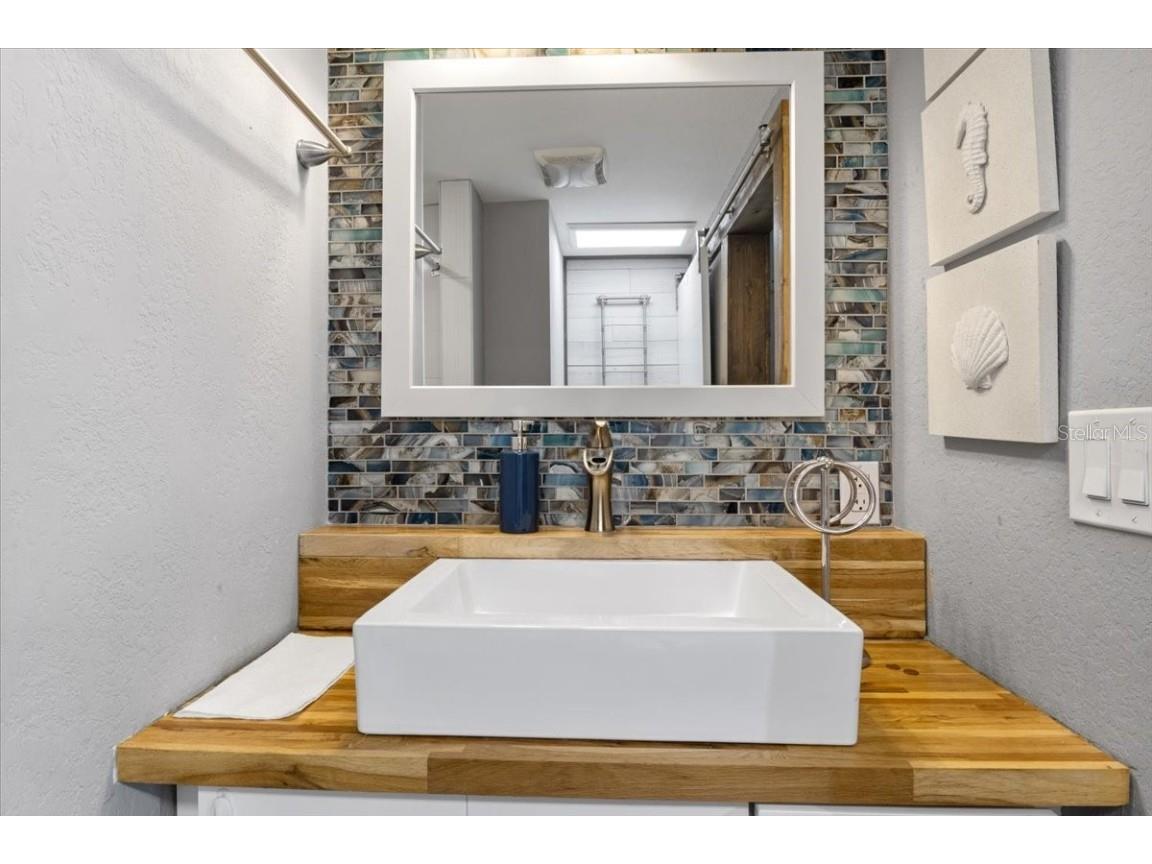 4822 3rd Avenue S Saint Petersburg FL 33711 U8252229 image81