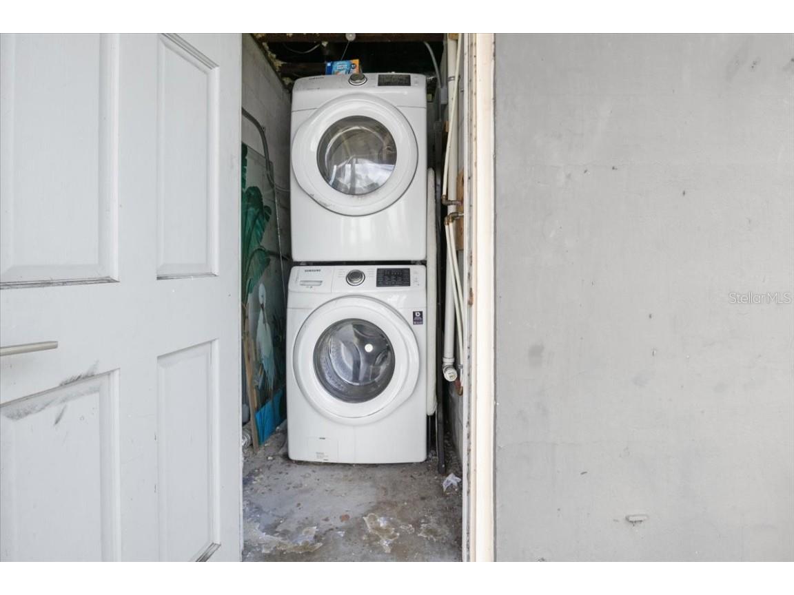 4822 3rd Avenue S Saint Petersburg FL 33711 U8252229 image94