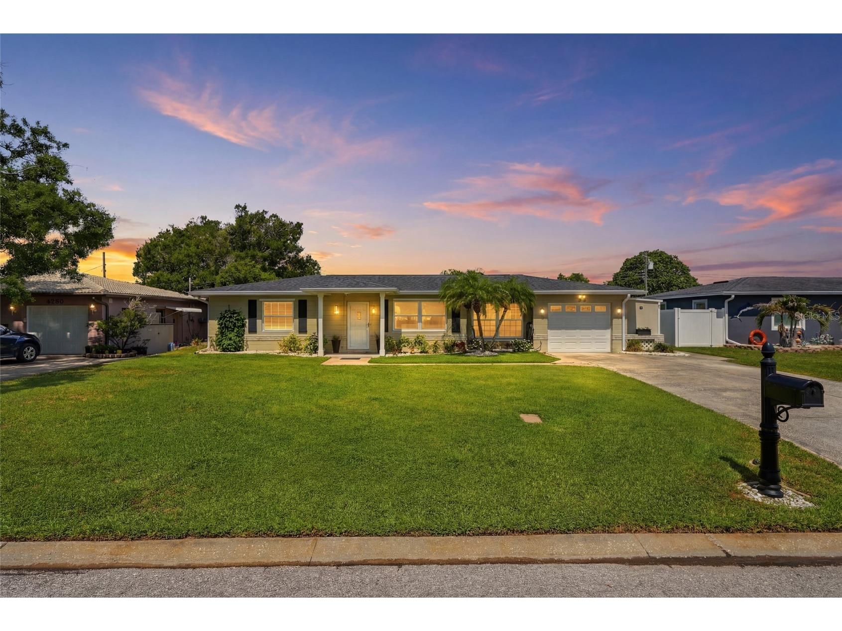 4822 60th Way N Kenneth City FL 33709 TB8524435 image4