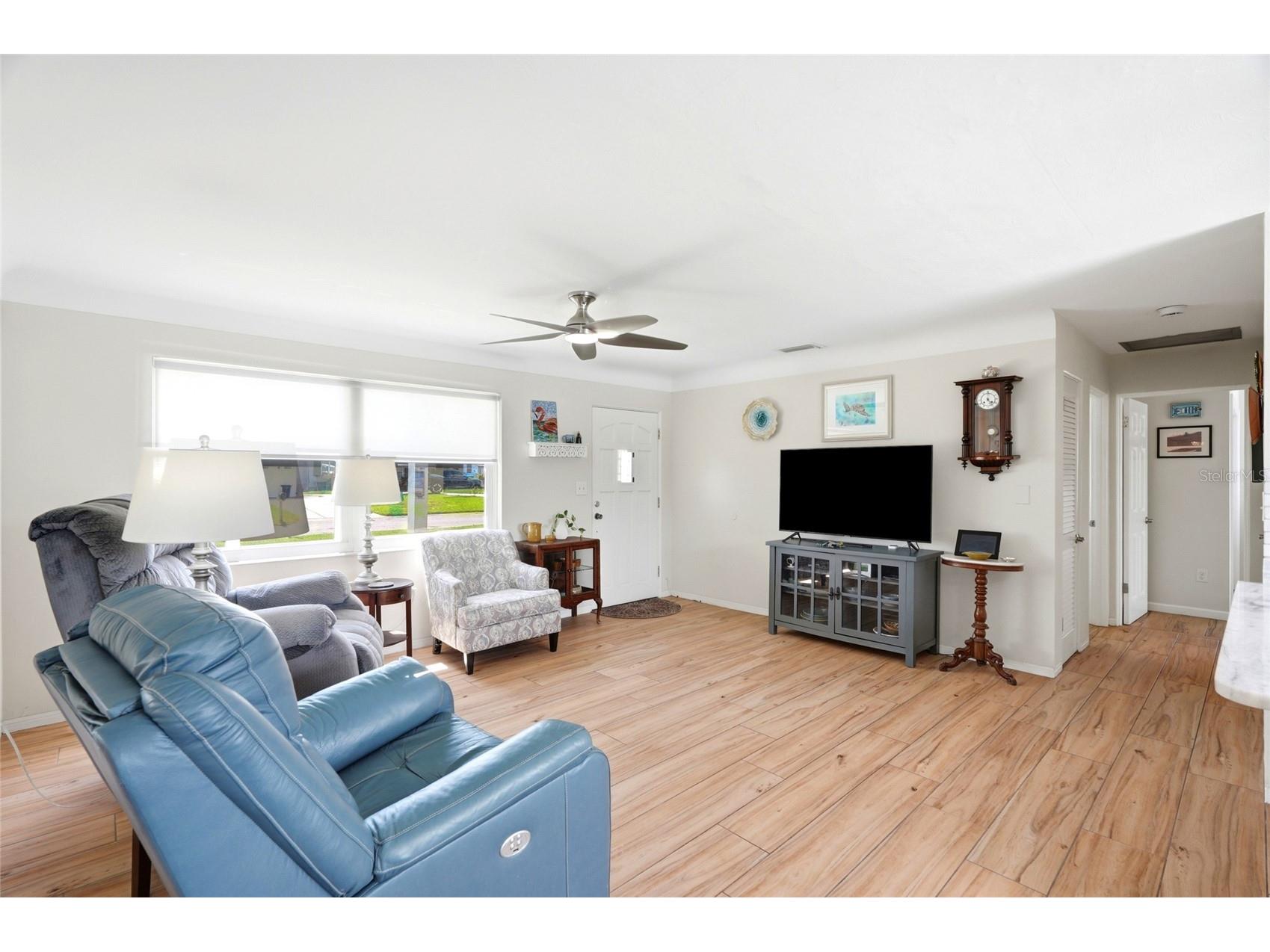 4822 60th Way N Kenneth City FL 33709 TB8524435 image6