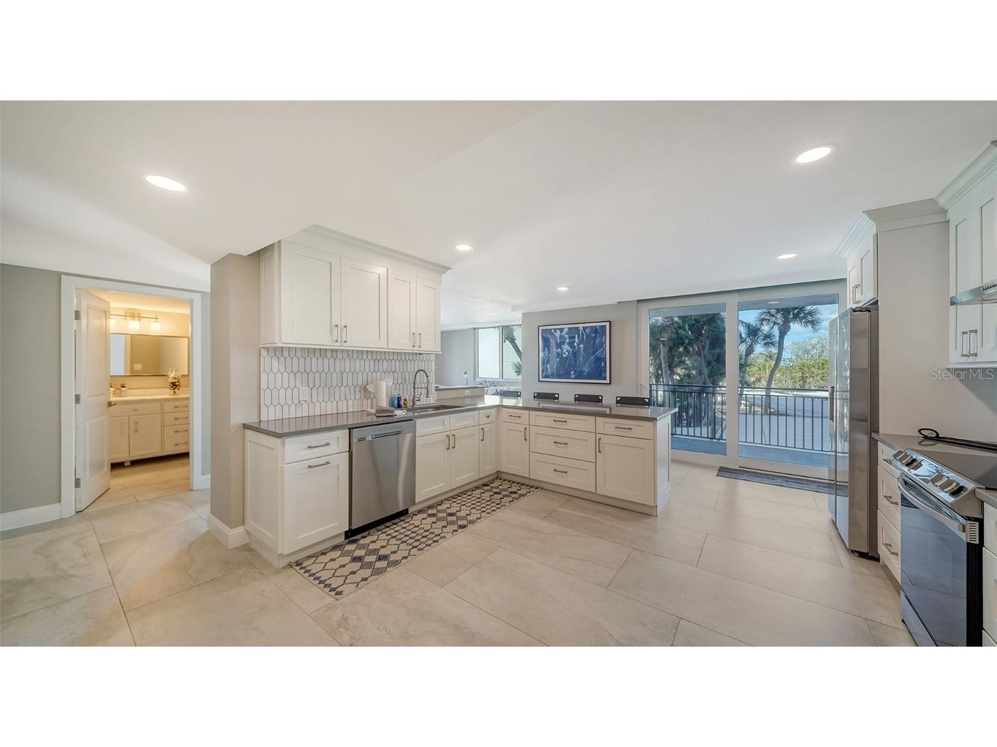 4822 Ocean Boulevard #2F Sarasota FL 34242 A4638501 image4