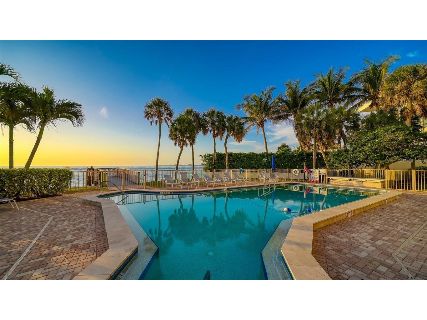 4822 Ocean Boulevard #2F Sarasota FL 34242 A4638501 image57