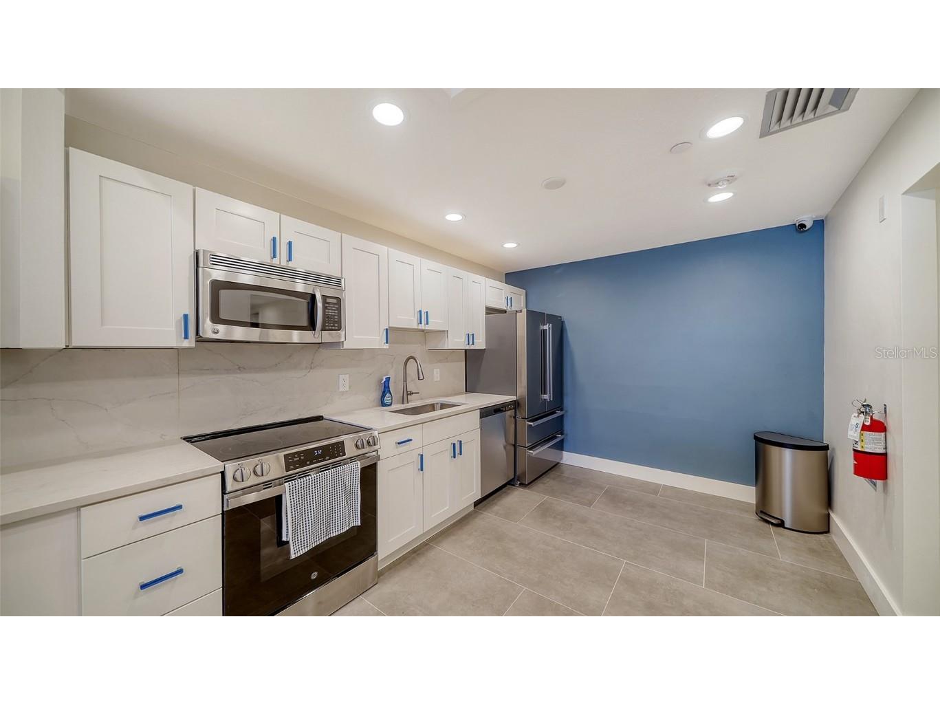 4822 Ocean Boulevard #2F Sarasota FL 34242 A4638501 image69