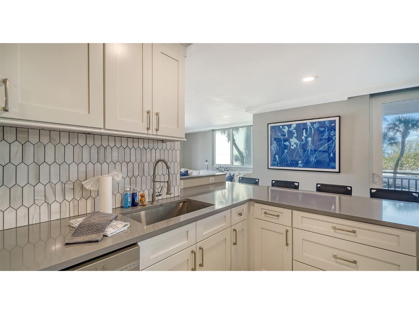 4822 Ocean Boulevard #2F Sarasota FL 34242 A4638501 image8