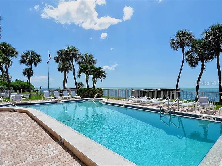 4822 Ocean Boulevard #3D Sarasota FL 34242 O6406435 image2