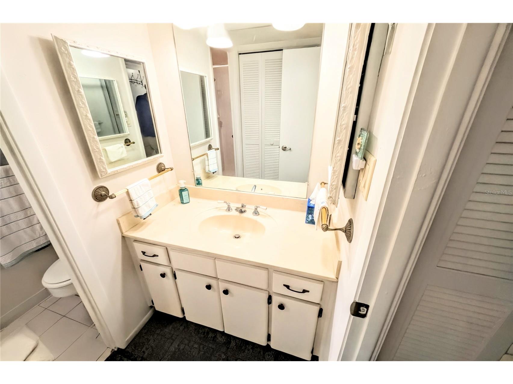 4822 Ocean Boulevard #5F Sarasota FL 34242 - GULF OF MEXICO A4685737 image26