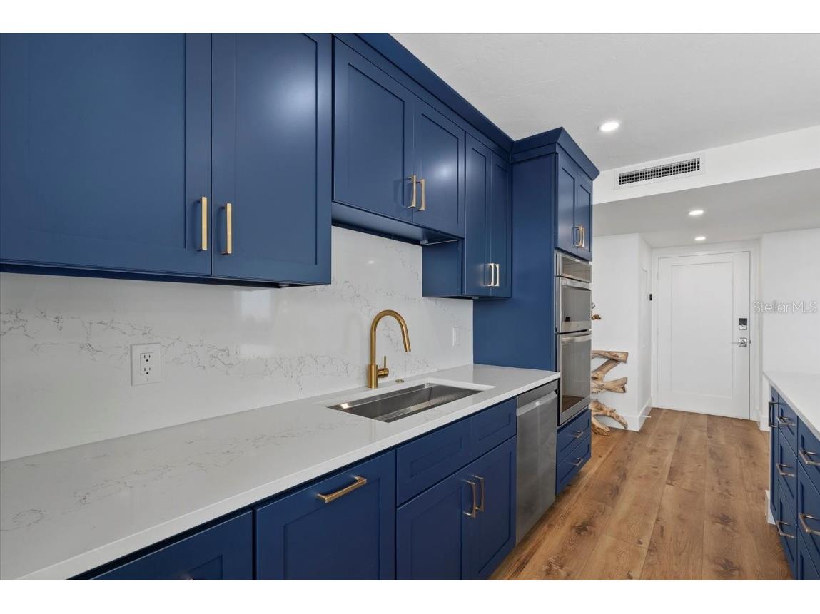 4822 Ocean Boulevard #8C Sarasota FL 34242 A4663161 image19