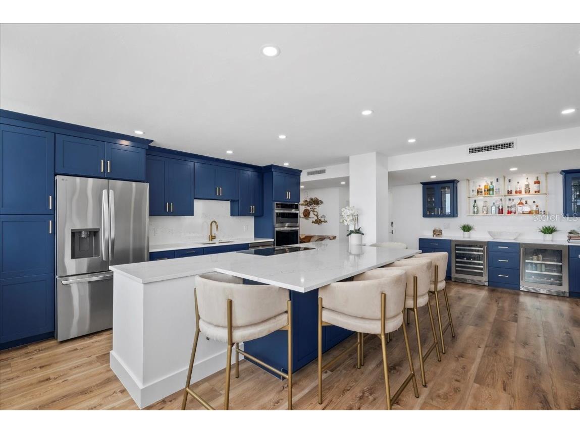 4822 Ocean Boulevard #8C Sarasota FL 34242 A4663161 image5