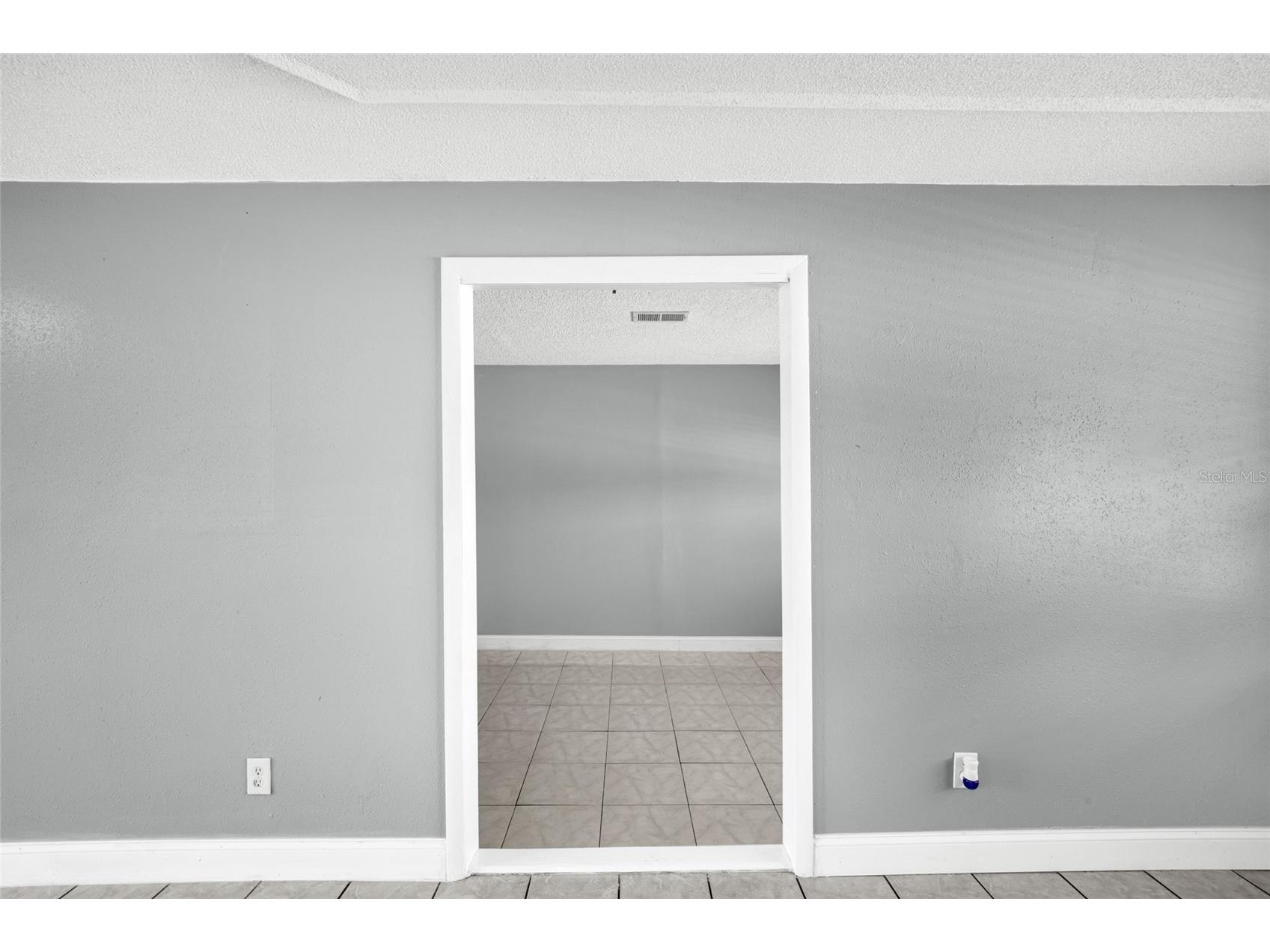4822 Okeefe Street Orlando FL 32808 O6427590 image16