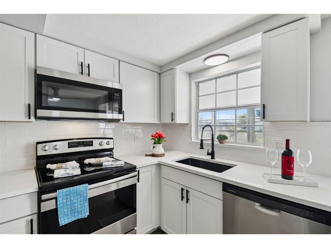 4822 Panorama Avenue Holiday FL 34690 W7880804 image14