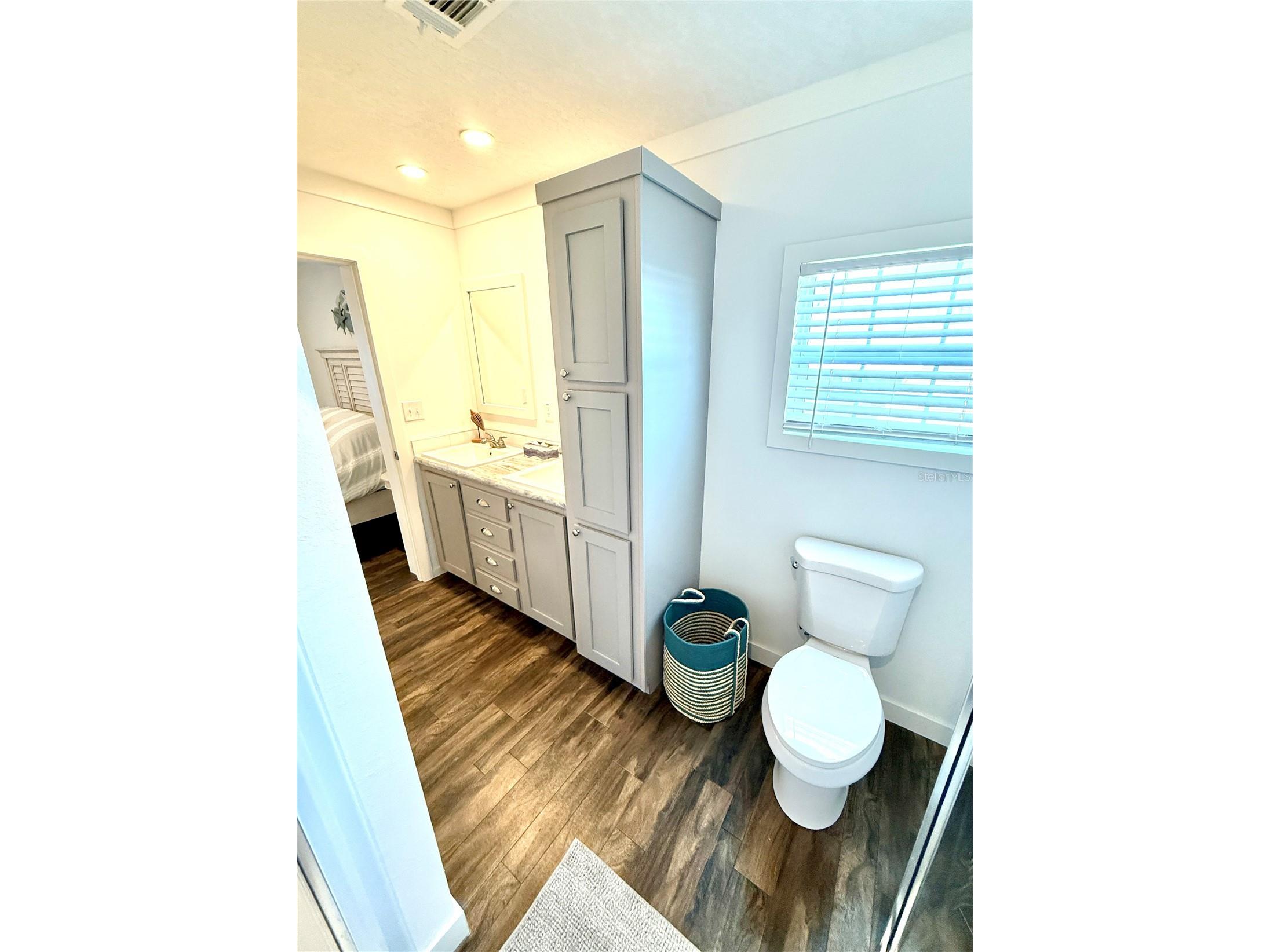 4822 Tri Par Drive Sarasota FL 34234 A4662179 image46