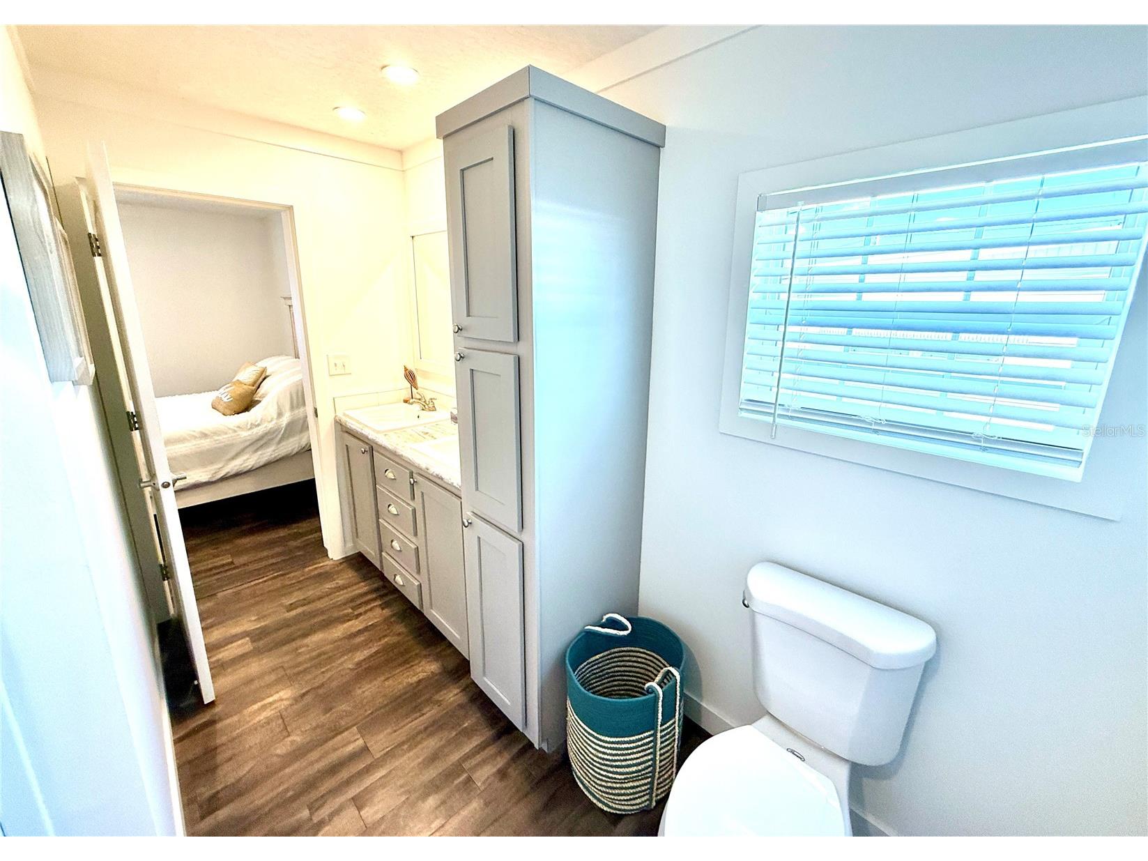 4822 Tri Par Drive Sarasota FL 34234 A4662179 image47