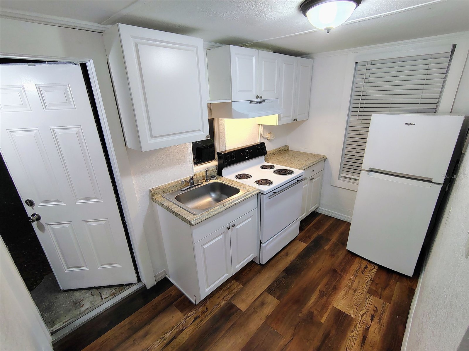 4823 9th Street Zephyrhills FL 33542 TB8516855 image3