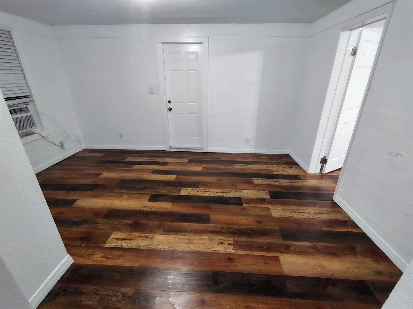 4823 9th Street Zephyrhills FL 33542 TB8516855 image8