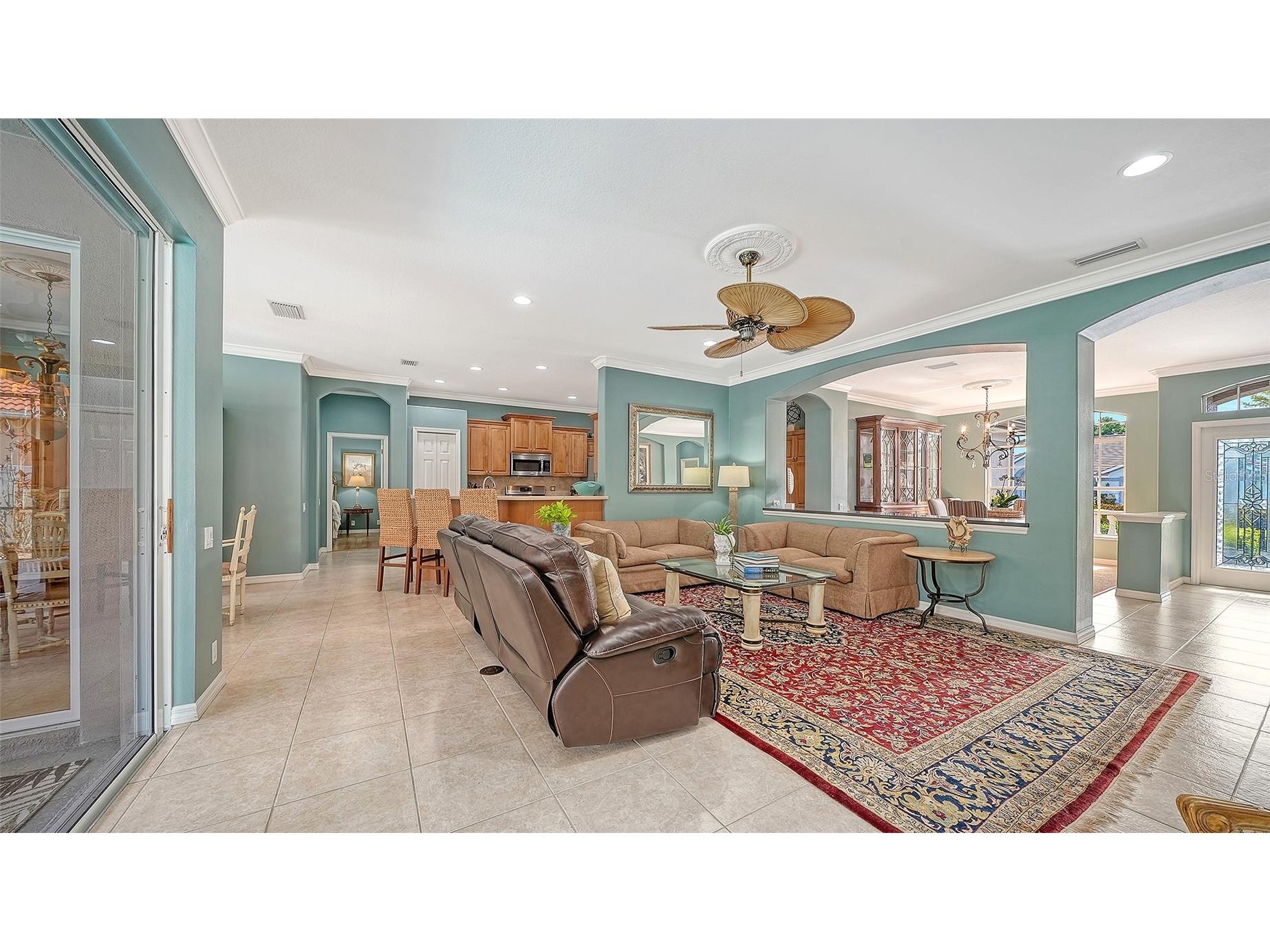 4823 Carrington Circle Sarasota FL 34243 A4687377 image18