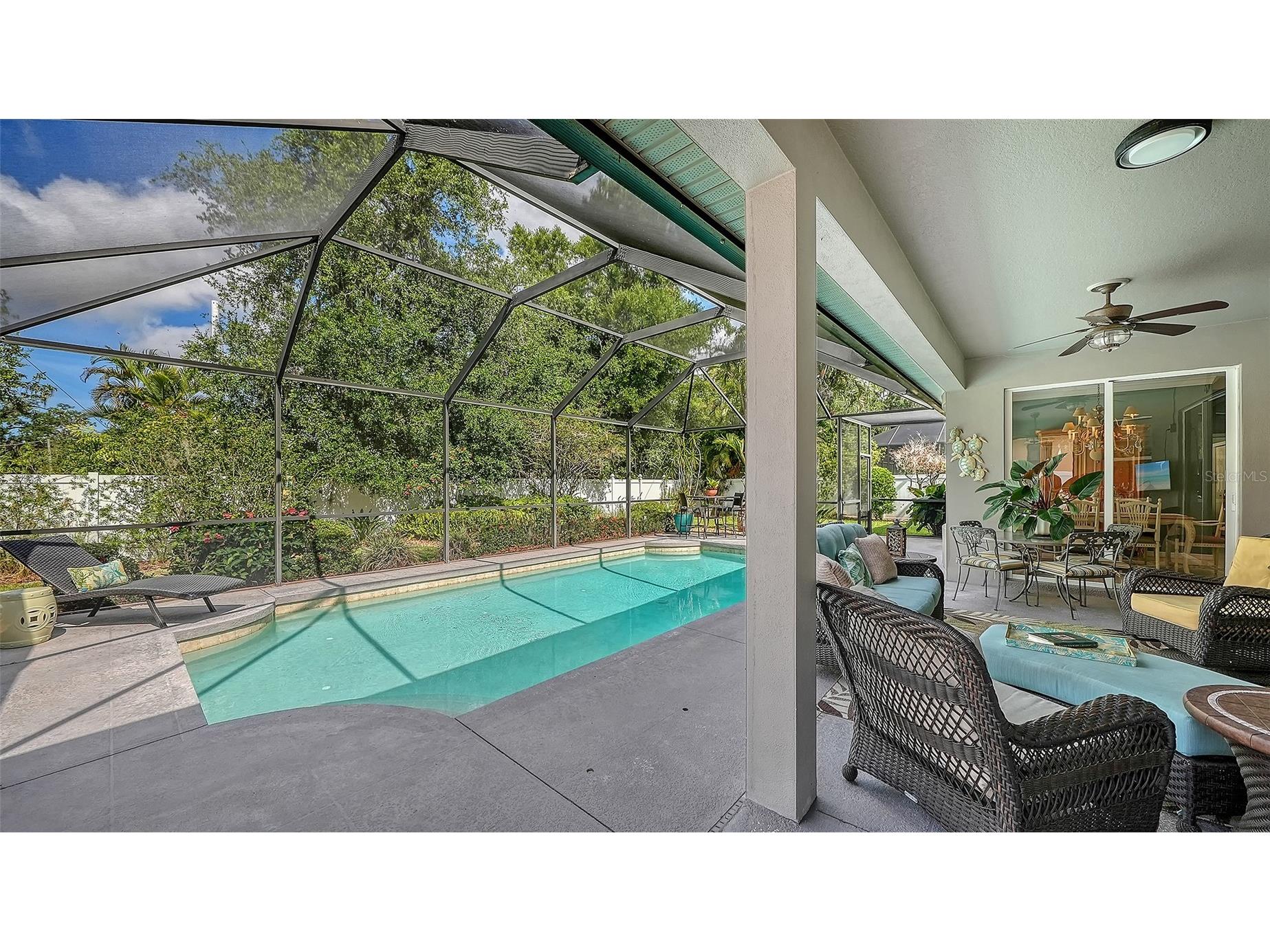 4823 Carrington Circle Sarasota FL 34243 A4687377 image49
