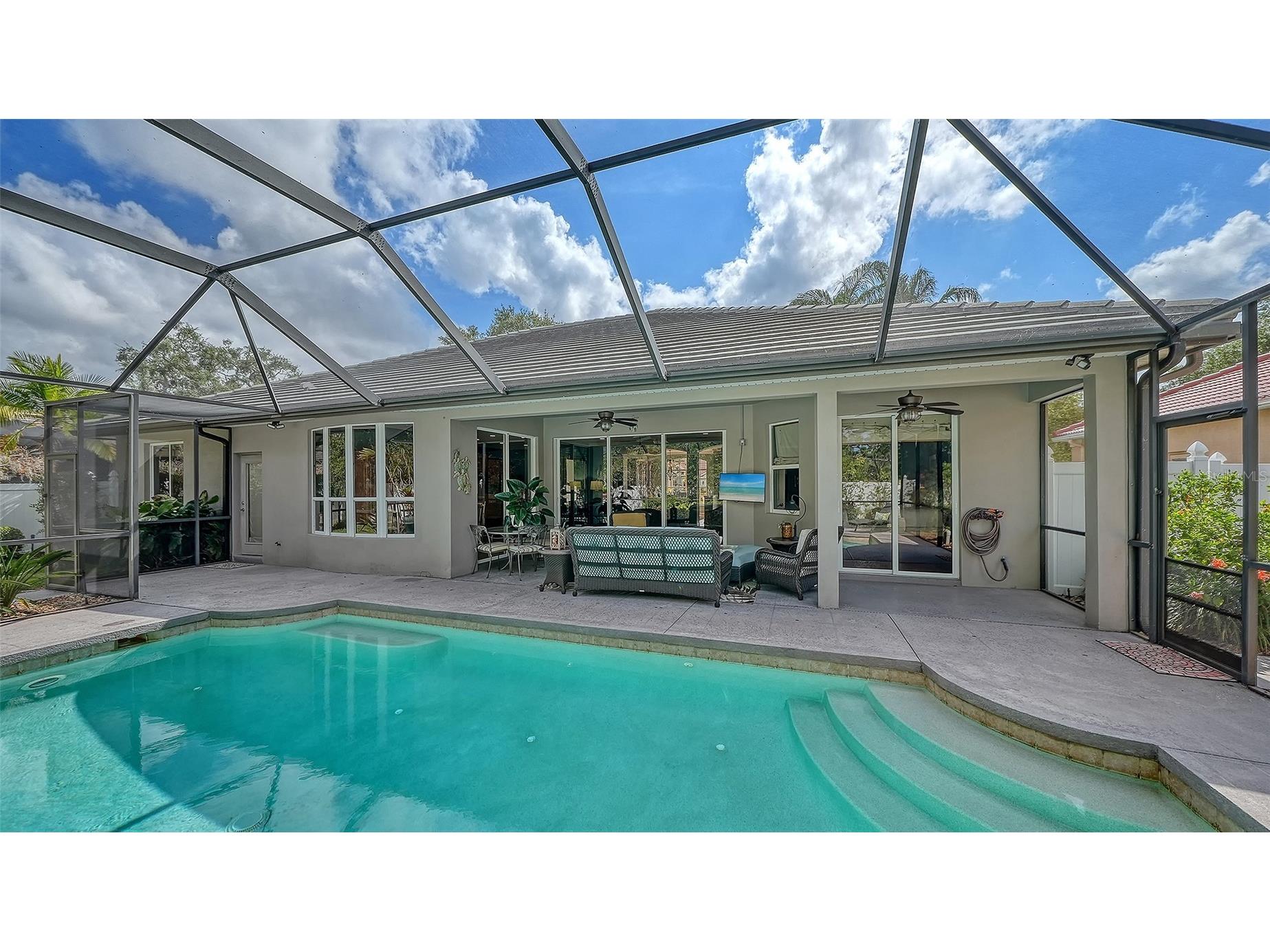4823 Carrington Circle Sarasota FL 34243 A4687377 image54