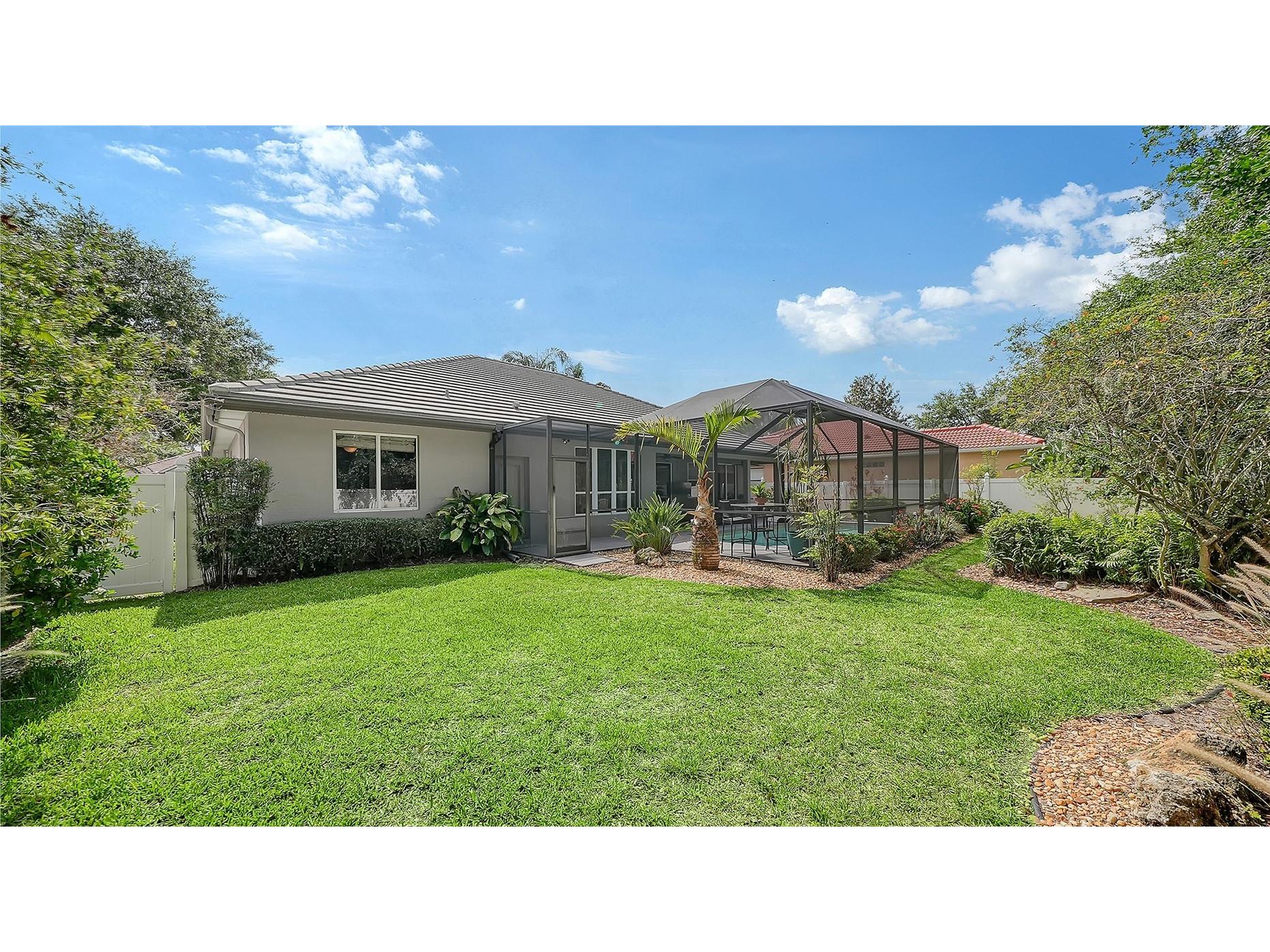 4823 Carrington Circle Sarasota FL 34243 A4687377 image58