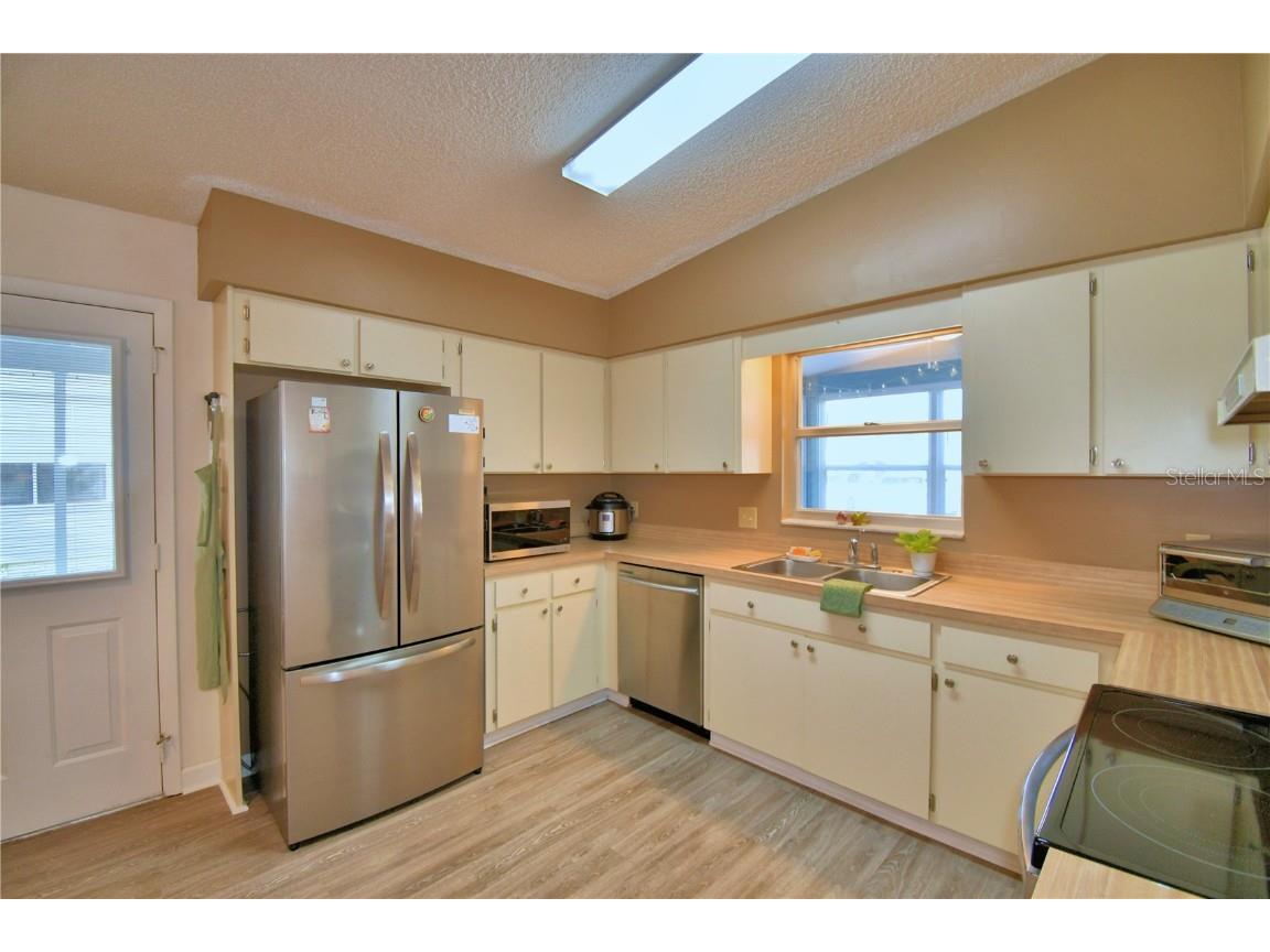 4823 Colonnades Circle W Lakeland FL 33811 L4956860 image18