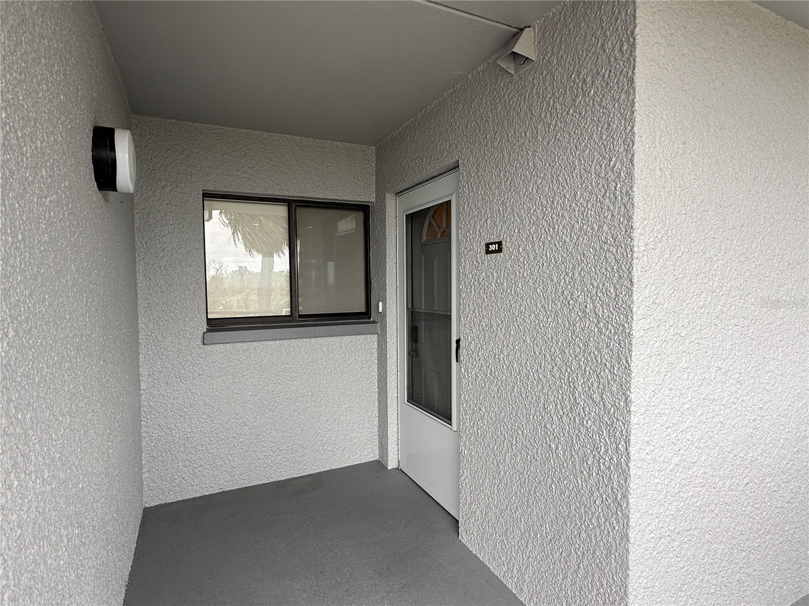 4823 Ebbtide Lane #301 Port Richey FL 34668 - CANAL TO PITHLACHASOTEE RIVER TB8487791 image2