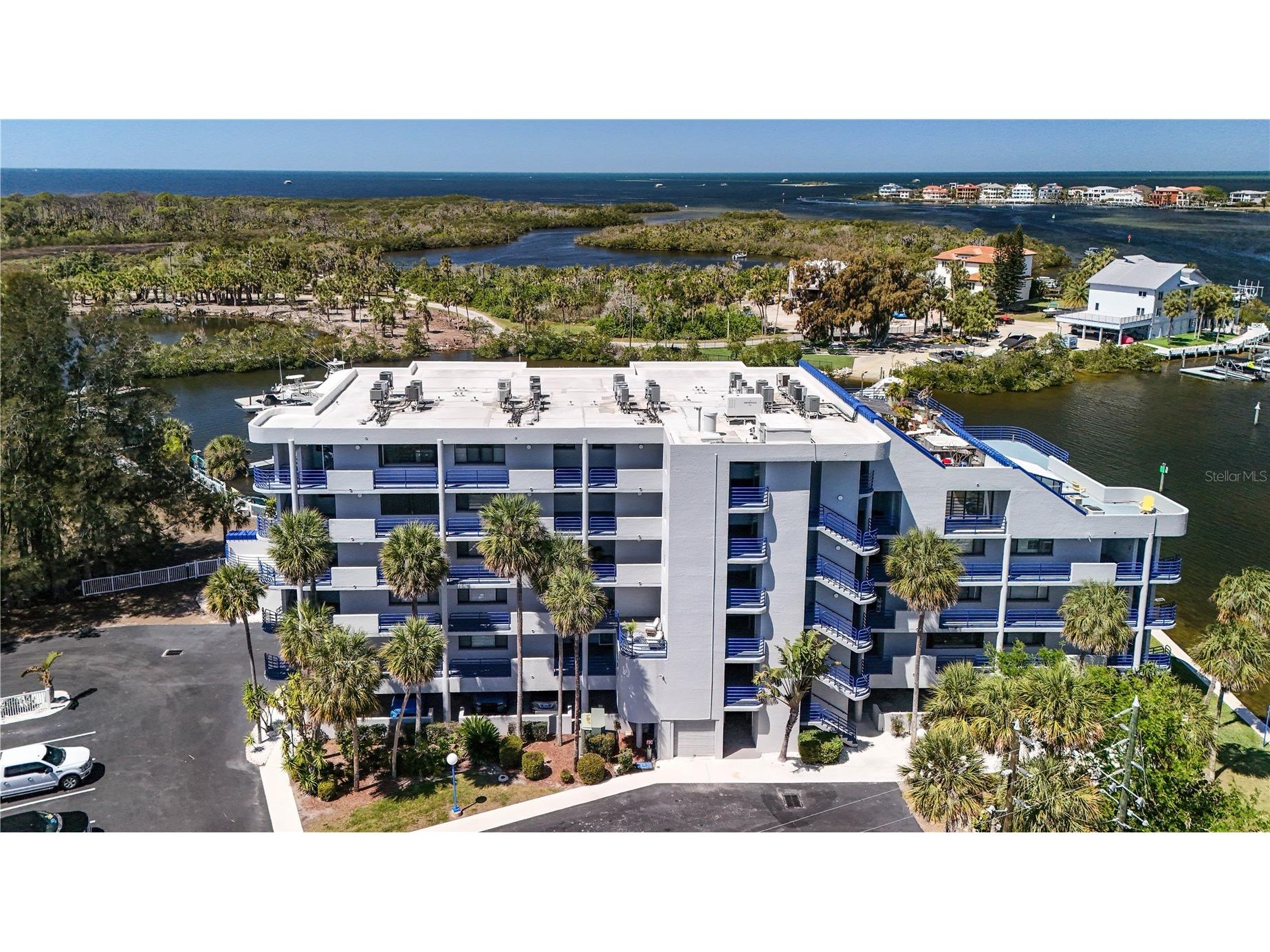 4823 Ebbtide Lane #302 Port Richey FL 34668 - PITHLACHASCOTTE RIVER W7884083 image1