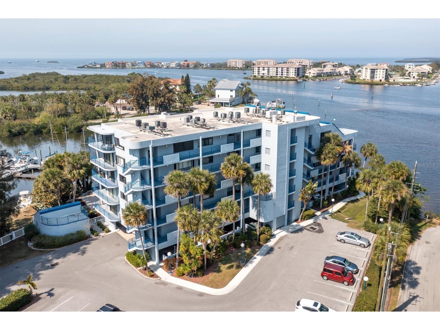 4823 Ebbtide Lane Unit #104 #104 Port Richey FL 34668 - PITHLACHASCOTEE RIVER W7883904 image1
