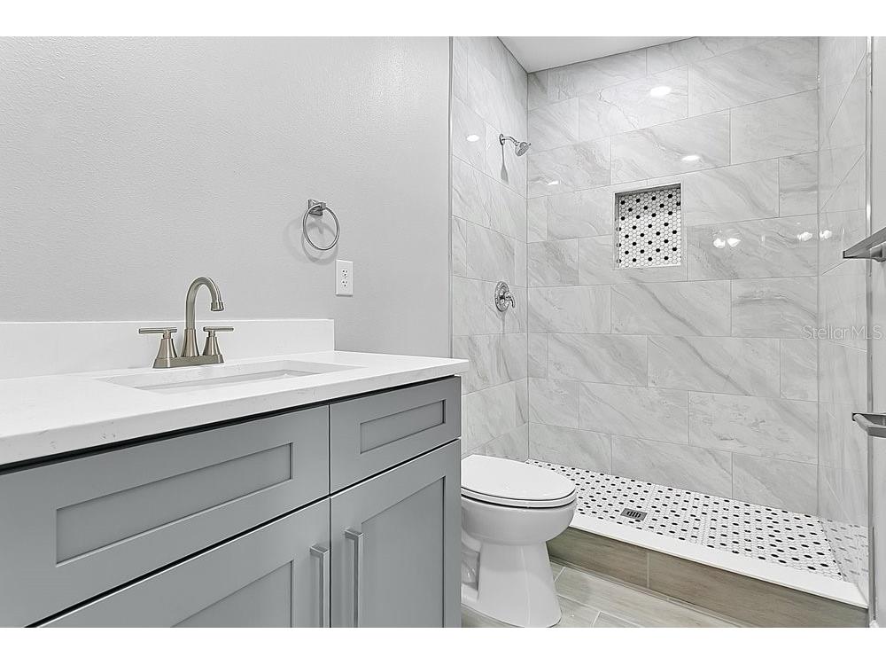 4823 Kathy Jo Terrace Orlando FL 32808 O6372845 image15